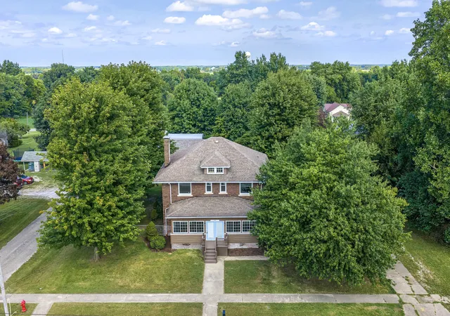 Photo 3 of Single family home for sale at 201 E North St, Ridge Farm, IL 61870 | MLS# 12767783 | Listing updated on 2026-09-30