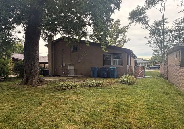 Photo 20 of Single family home for sale at 15239 Hamlin Ave, Midlothian, IL 60445 | MLS# 12767791 | Listing updated on 2026-10-27