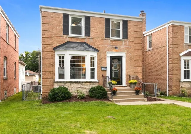 Photo 1 of Single family home for sale at 5037 N Newcastle Ave, Chicago, IL 60656 | MLS# 12767794 | Listing updated on 2026-10-08