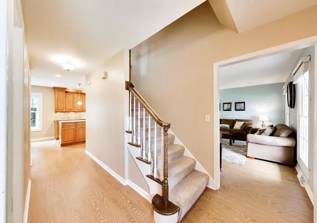 Photo 3 of Single family home for sale at 816 Cyn Run Rd, Naperville, IL 60565 | MLS# 12767801 | Listing updated on 2026-09-26