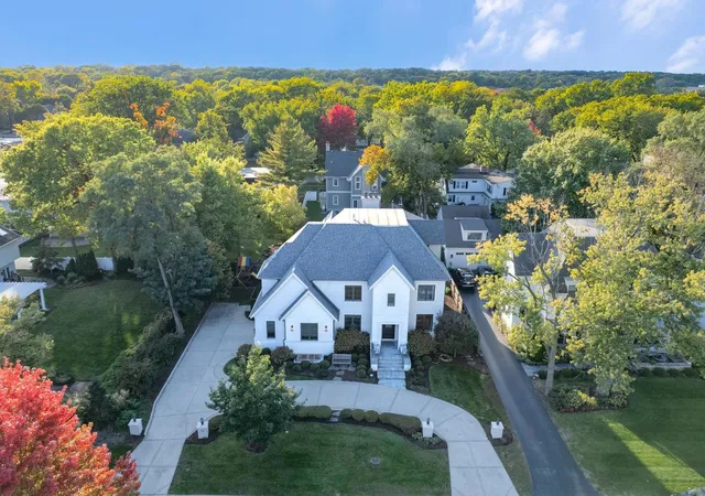 Photo 1 of Mansion for sale at 712 Jefferson St, Hinsdale, IL 60521 | MLS# 12767807 | Listing updated on 2026-10-15