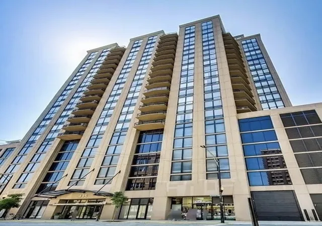Condo for sale at 435 W Erie St #808, Chicago, IL 60654 | MLS# 12767810