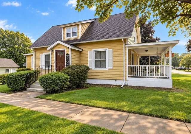 Photo 1 of Single family home for sale at 5723 Milwaukee Ave, Richmond, IL 60071 | MLS# 12767815 | Listing updated on 2026-10-08