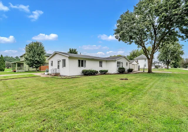 Photo 3 of Multi family home for sale at 235 Se 3rd Street, Woodhull, IL 61490 | MLS# 12767832 | Listing updated on 2026-10-01