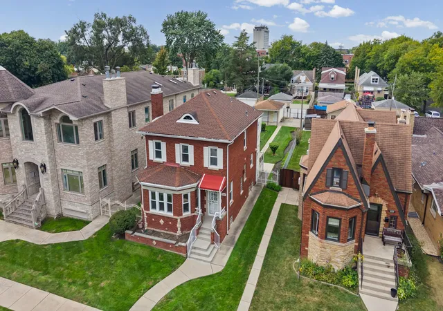 Photo 3 of Single family home for sale at 1646 N Sayre Ave, Chicago, IL 60707 | MLS# 12767841 | Listing updated on 2026-09-25
