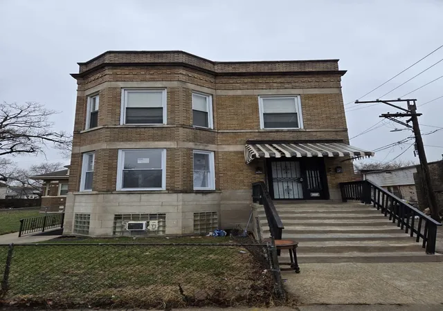 Multi family home for sale at 7514 S Dante Ave, Chicago, IL 60619 | MLS# 12767847