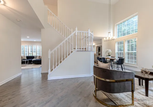 Photo 2 of Single family home for sale at 589 Marseilles Cir, Buffalo Grove, IL 60089 | MLS# 12767854 | Listing updated on 2026-09-27