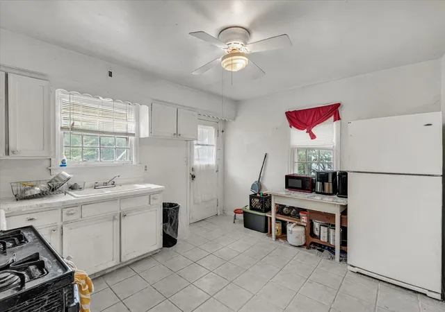 Photo 4 of Single family home for sale at 3138 12th Street, Rock Island, IL 61201 | MLS# 12767859 | Listing updated on 2026-10-07
