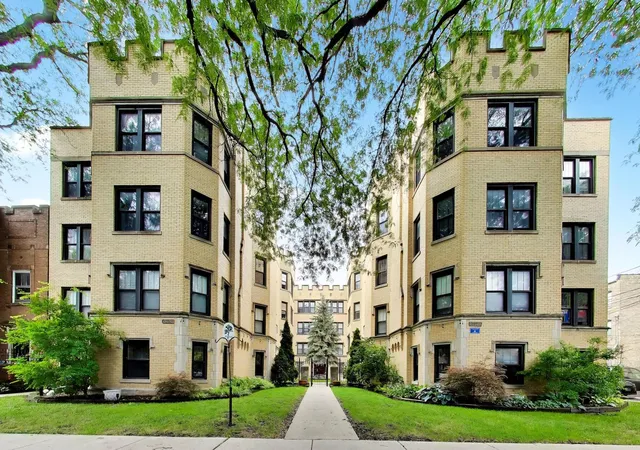 Condo for sale at 6442 N Leavitt St #E0, Chicago, IL 60645 | MLS# 12767860
