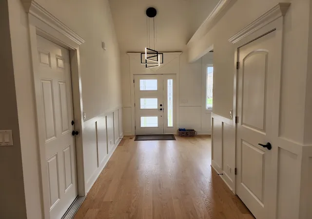Photo 1 of Single family home for sale at 8416 Mansfield Ave, Burbank, IL 60459 | MLS# 12767867 | Listing updated on 2026-09-23