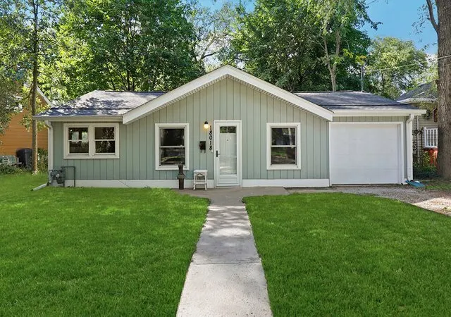 Single family home for sale at 18018 Armitage Ct, Homewood, IL 60430 | MLS# 12767873