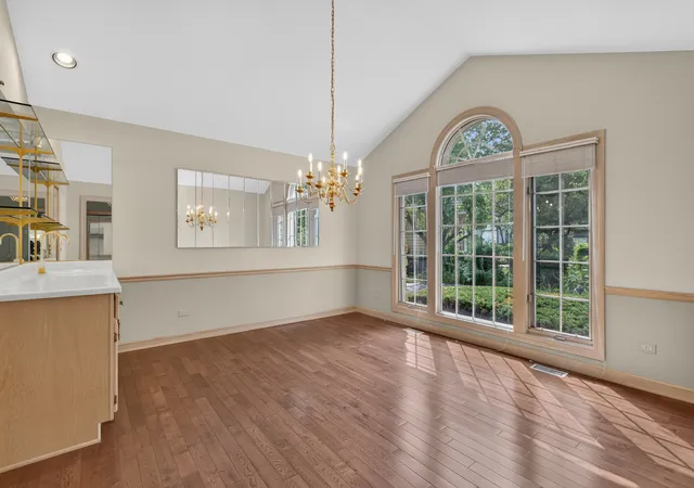 Photo 4 of Single family home for sale at 4638 Twin Lakes Ln, Long Grove, IL 60047 | MLS# 12767878 | Listing updated on 2026-09-23