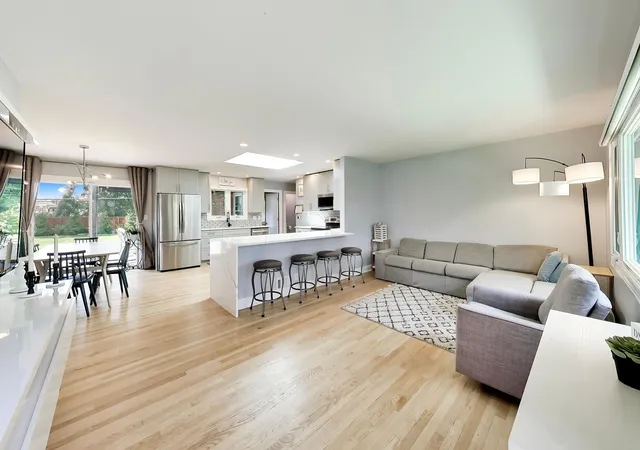 Photo 1 of Single family home for sale at 16 Audrey Ln, Mount Prospect, IL 60056 | MLS# 12767884 | Listing updated on 2026-10-06