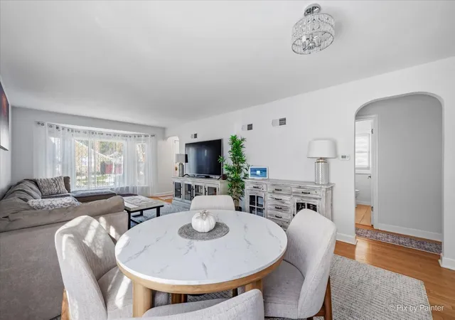 Photo 3 of Single family home for sale at 6959 W Summerdale Ave, Chicago, IL 60656 | MLS# 12767886 | Listing updated on 2026-10-20