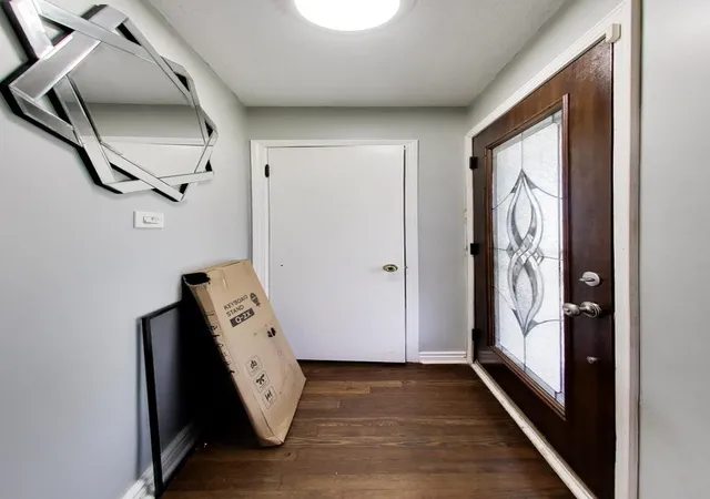 Photo 3 of Single family home for sale at 8017 S Sacramento Ave, Chicago, IL 60652 | MLS# 12767907 | Listing updated on 2026-10-08