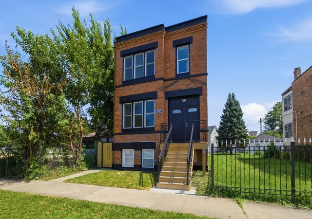 Photo 3 of Multi family home for sale at 5009 W Ogden Ave, Cicero, IL 60804 | MLS# 12767972 | Listing updated on 2026-09-24