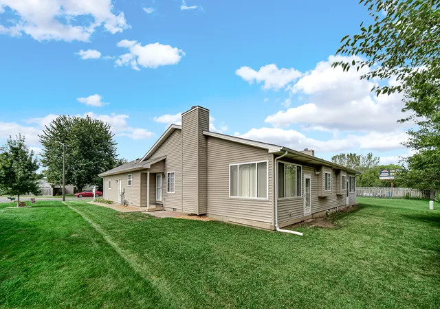 Photo 19 of Townhouse for sale at 1443 Truman Dr, Bradley, IL 60915 | MLS# 12767992 | Listing updated on 2026-10-08