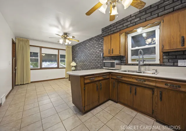 Photo 3 of Single family home for sale at 505 N Addison Rd, Villa Park, IL 60181 | MLS# 12768006 | Listing updated on 2026-09-26