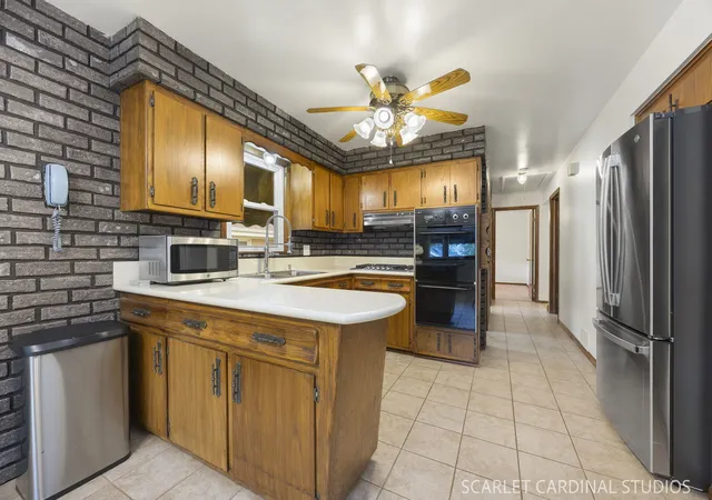 Photo 4 of Single family home for sale at 505 N Addison Rd, Villa Park, IL 60181 | MLS# 12768006 | Listing updated on 2026-09-26