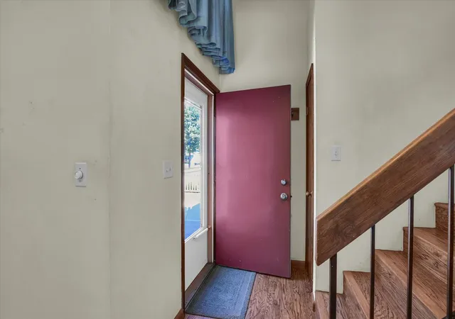 Photo 4 of Single family home for sale at 2314 Mulberry Ct, Champaign, IL 61821 | MLS# 12768008 | Listing updated on 2026-09-30