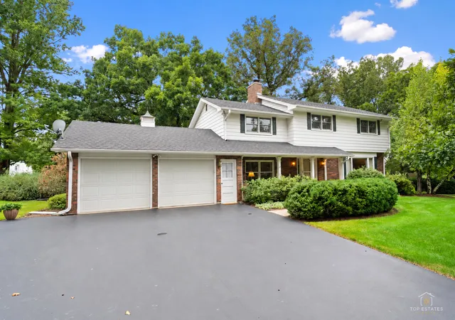 Photo 2 of Single family home for sale at 19n140 Felsmith Rd, Hampshire, IL 60140 | MLS# 12768010 | Listing updated on 2026-09-30