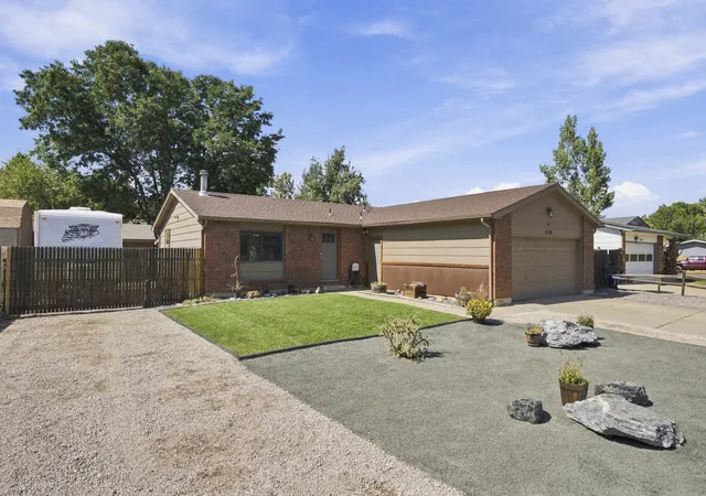 Photo 2 of Single family home for sale at 2539 Eugene Dr, Loveland, CO 80537 | MLS# 12768016 | Listing updated on 2026-09-29