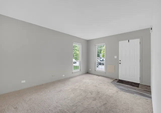 Photo 3 of Townhouse for sale at 29w456 Blackthorn Ln, Warrenville, IL 60555 | MLS# 12768035 | Listing updated on 2026-09-26
