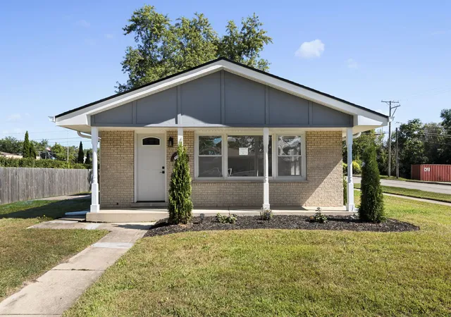 Photo 1 of Single family home for sale at 14057 S Hoxie Ave, Burnham, IL 60633 | MLS# 12768045 | Listing updated on 2026-10-01