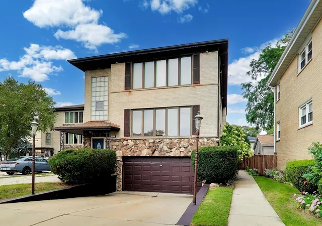 Photo 2 of Multi family home for sale at 647 N Northwest Hwy, Park Ridge, IL 60068 | MLS# 12768048 | Listing updated on 2026-09-29