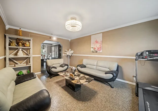 Photo 3 of Single family home for sale at 384 Polo Clb Dr, Glendale Heights, IL 60139 | MLS# 12768103 | Listing updated on 2026-09-26