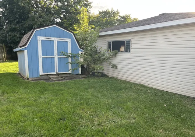 Photo 3 of Single family home for sale at 108 E Morris St, Elwood, IL 60421 | MLS# 12768105 | Listing updated on 2026-10-02