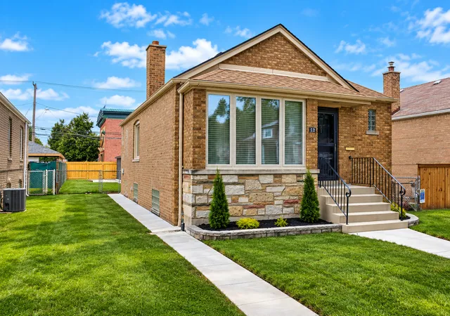 Photo 2 of Single family home for sale at 5352 S Neva Ave, Chicago, IL 60638 | MLS# 12768111 | Listing updated on 2026-09-24