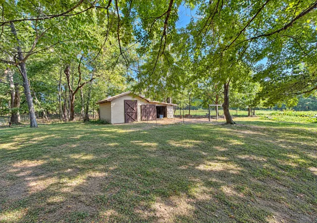 Photo 3 of Single family home for sale at 5347 Kell Rd, Kell, IL 62853 | MLS# 12768117 | Listing updated on 2026-10-01