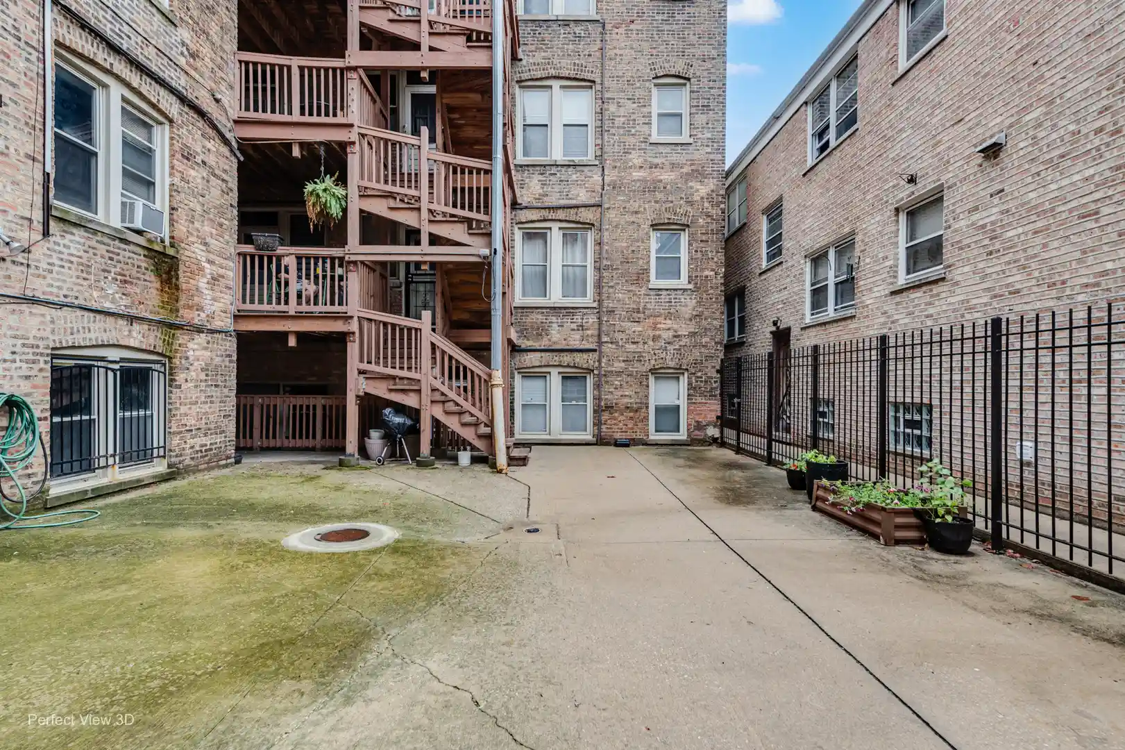 Listing Photo 24 - Condo for sale in 6203 N Oakley Ave located at 6203 N Oakley Ave, Chicago, IL 60659 - Unit 6203 N Oakley Ave