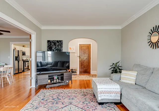 Photo 4 of Condo for sale at 6203 N Oakley Ave #3, Chicago, IL 60659 | MLS# 12768127 | Listing updated on 2026-10-07