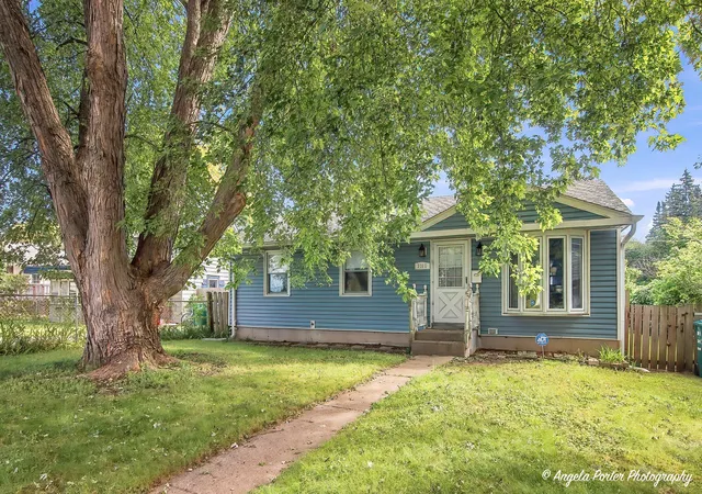 Photo 1 of Single family home for sale at 2315 Gilead Ave, Zion, IL 60099 | MLS# 12768142 | Listing updated on 2026-10-04