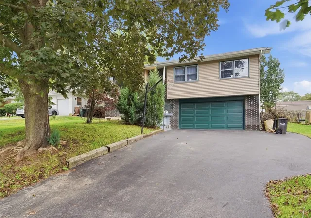 Single family home for sale at 1807 Elmwood Dr, Lindenhurst, IL 60046 | MLS# 12768160