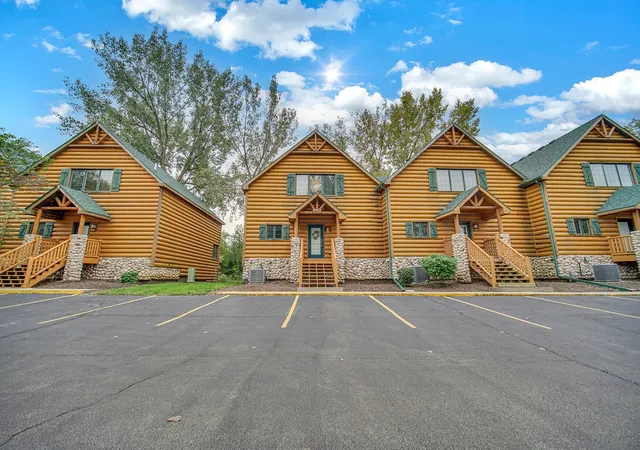 Photo 2 of Townhouse for sale at 2643 N Il Route 178 Hwy #20-1, Utica, IL 61373 | MLS# 12768174 | Listing updated on 2026-10-07