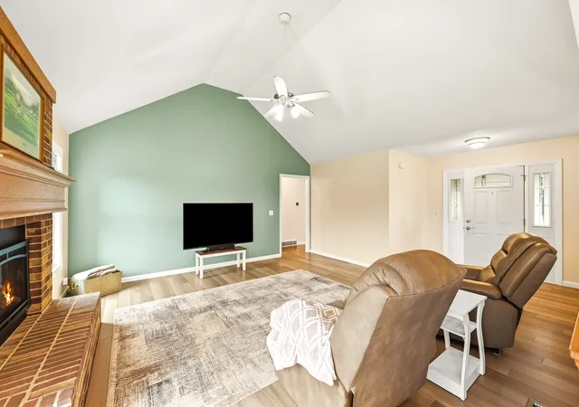 Photo 4 of Single family home for sale at 1213 Kramer Ln, Sandwich, IL 60548 | MLS# 12768177 | Listing updated on 2026-10-01