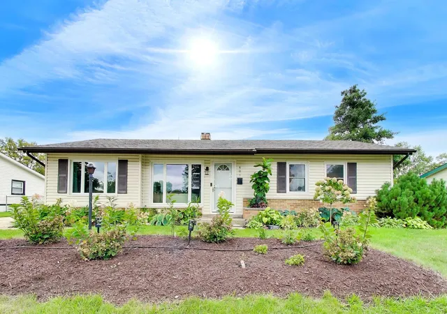 Single family home for sale at 401 E Elk Grv Blvd, Elk Grove Village, IL 60007 | MLS# 12768208