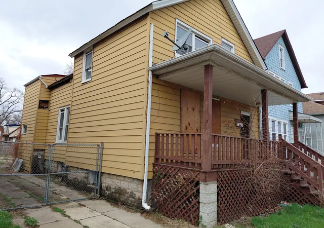 Photo 1 of Single family home for sale at 11520 S Perry Ave, Chicago, IL 60628 | MLS# 12768241 | Listing updated on 2026-10-09