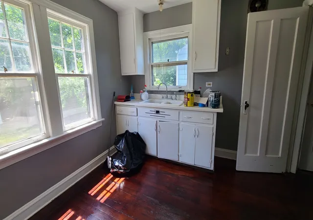 Photo 4 of Single family home for sale at 110 W 140th Court, Riverdale, IL 60827 | MLS# 12768252 | Listing updated on 2026-09-26