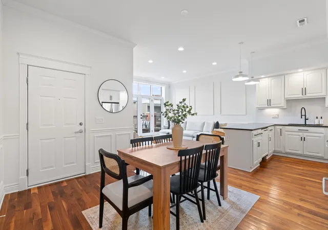 Photo 2 of Condo for sale at 2507 N Halsted St #4, Chicago, IL 60614 | MLS# 12768273 | Listing updated on 2026-09-24
