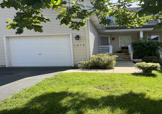 Photo 1 of Townhouse for sale at 1015 Briden Dr, Marengo, IL 60152 | MLS# 12768280 | Listing updated on 2026-09-30