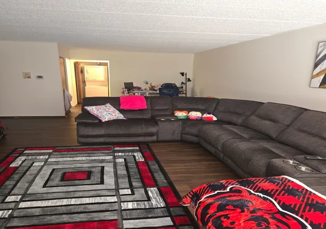 Photo 3 of Condo for sale at 5515 Cromwell Ln #G4, Oak Forest, IL 60452 | MLS# 12768283 | Listing updated on 2026-09-26