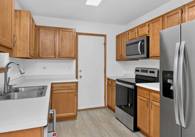 Photo 3 of Townhouse for sale at 13328 Red Cedar Ln, Plainfield, IL 60544 | MLS# 12768288 | Listing updated on 2026-10-07