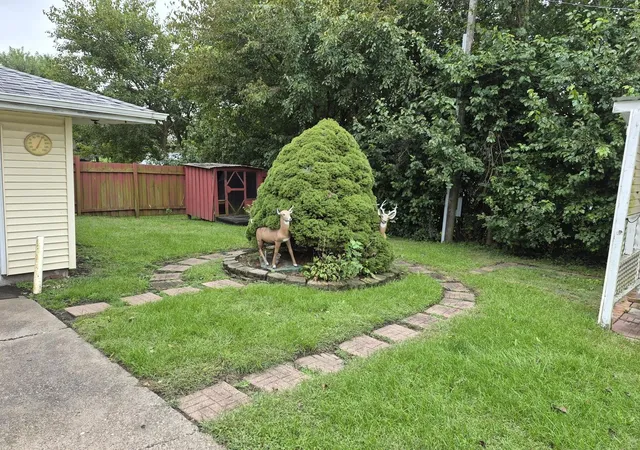 Photo 3 of Single family home for sale at 1796 US Route 67 Hwy, Milan, IL 61264 | MLS# 12768296 | Listing updated on 2026-09-30