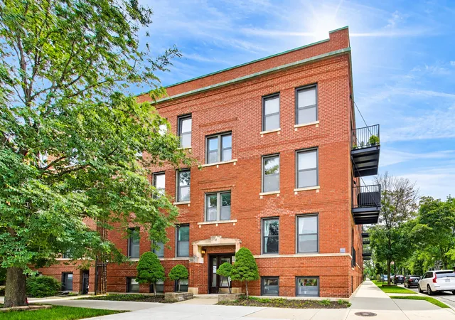 Condo for sale at 1659 W Addison St #1, Chicago, IL 60613 | MLS# 12768300 | Listing updated on 2026-09-24