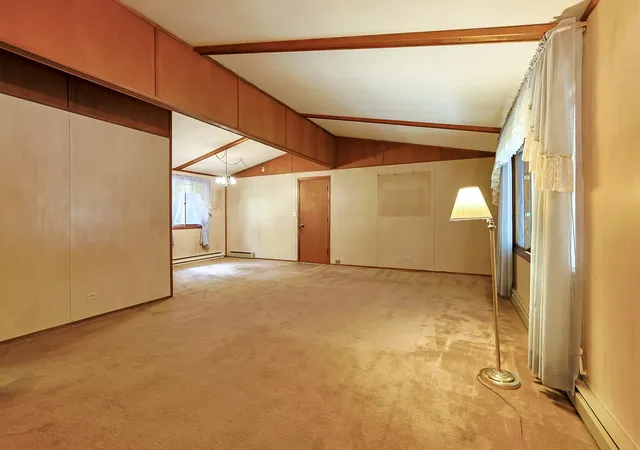 Photo 3 of Single family home for sale at 6130 E Deerfield Dr, Coal City, IL 60416 | MLS# 12768304 | Listing updated on 2026-09-30