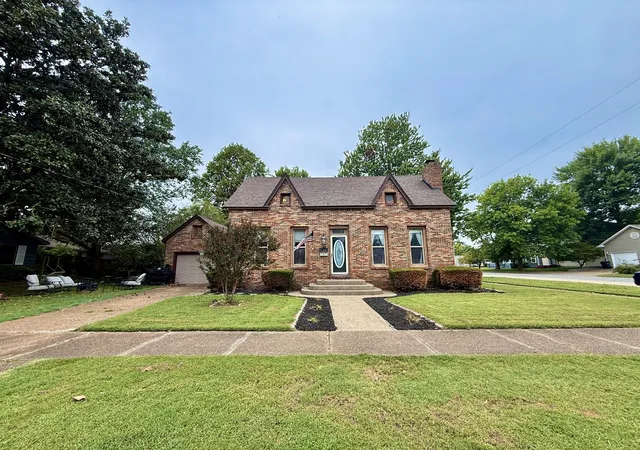 Photo 21 of Single family home for sale at 621 Metropolis St, Metropolis, IL 62960 | MLS# 12768322 | Listing updated on 2026-09-30